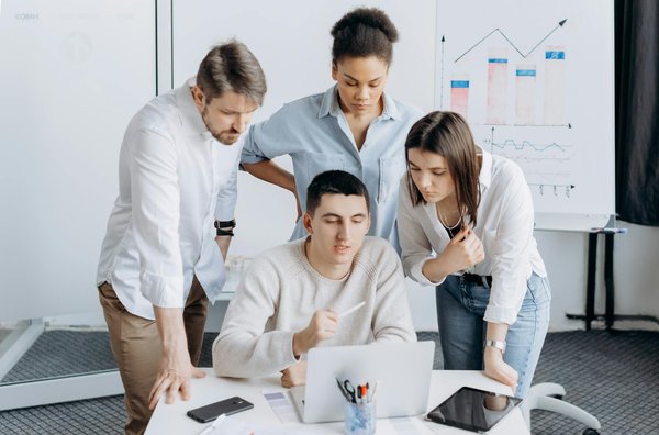 Formation en Leadership et Diversité : Un Tremplin vers l'Inclusion